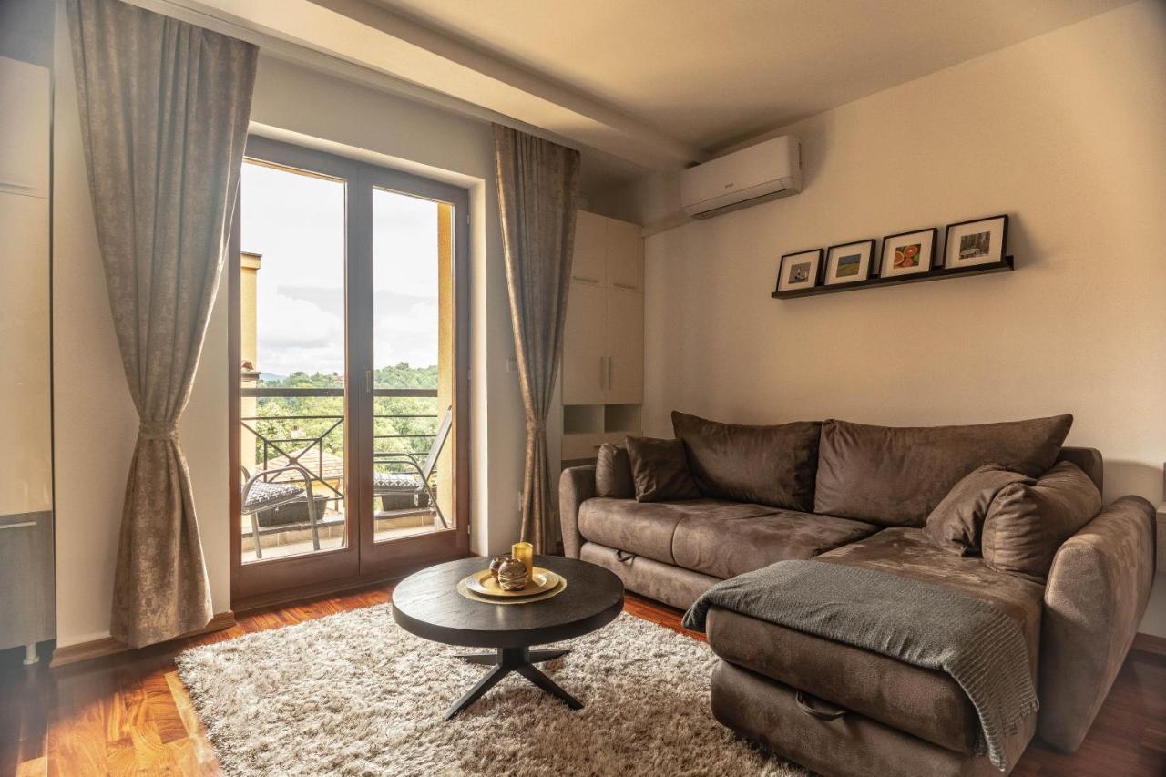 Apartman Modena Lux Vrnjačka Banja Exterior foto
